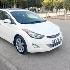 Hyundai Elantra 2011