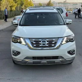 Nissan Pathfinder 2021
