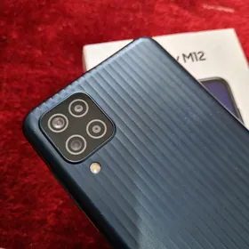 M12