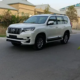 Toyota Land Cruiser Prado 2020