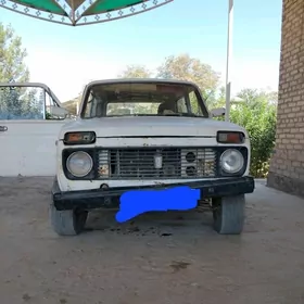 Lada Niva 1989