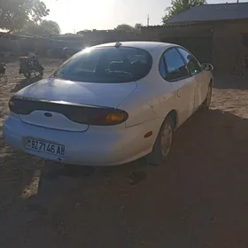 Ford Taurus 1999
