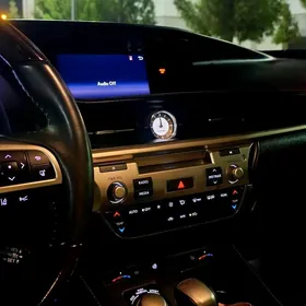 Lexus ES 350 2018