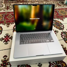 Macbook Air M4 15inch