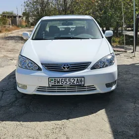 Toyota Camry 2005