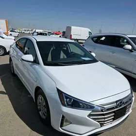 Hyundai Elantra 2020