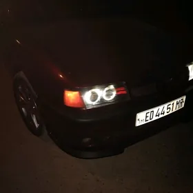 Opel Vectra 1992