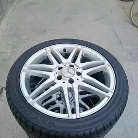 Mersedes benz disge pakrisga