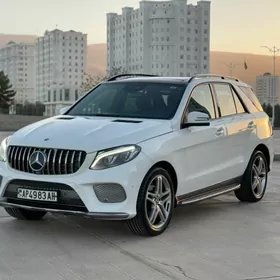 Mercedes-Benz GLE-Class 2017