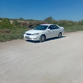 Toyota Camry 2003