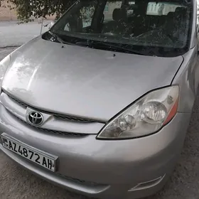 Toyota Sienna 2007