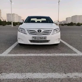 Toyota Camry 2010