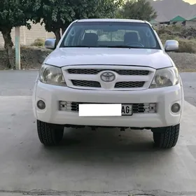 Toyota Hilux 2010