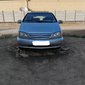 Toyota Sienna 2001
