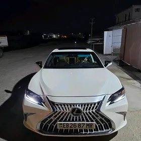 Lexus ES 350 2021