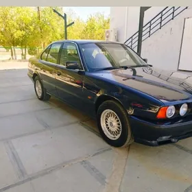 BMW 525 1993
