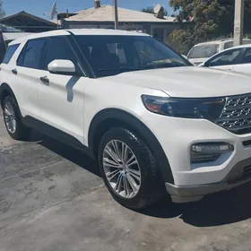 Ford Explorer 2020