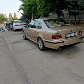 BMW E39 1999