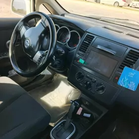 Nissan Versa 2009