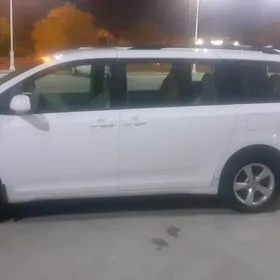 Toyota Sienna 2010