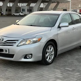 Toyota Camry 2011