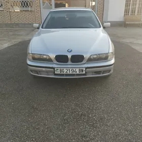BMW E39 1999