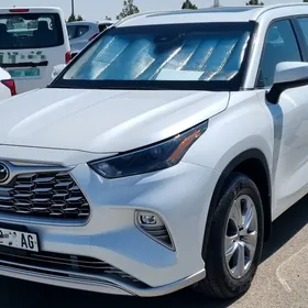 Toyota Highlander 2022
