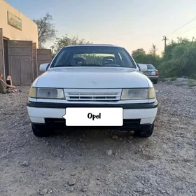Opel Vectra 1989