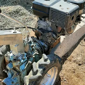 Traktor