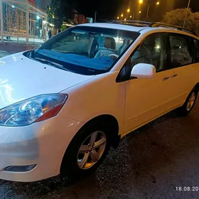 Toyota Sienna 2009