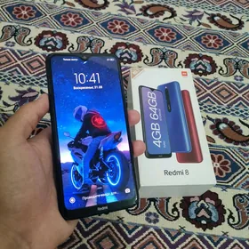 Redmi 8.  4/64GB