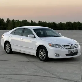 Toyota Camry 2010