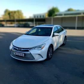 Toyota Camry 2017