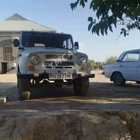 UAZ 469 1989