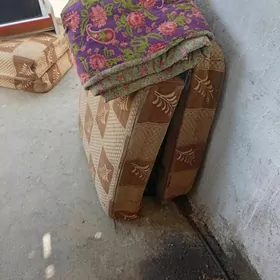 MUGT DİWAN MEBEL BÖLEK