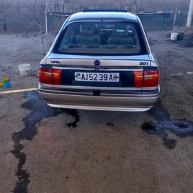 Opel Vectra 1989