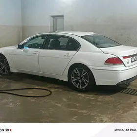 BMW 745 2004
