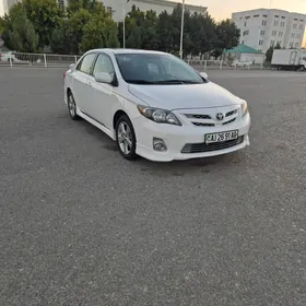 Toyota Corolla 2011