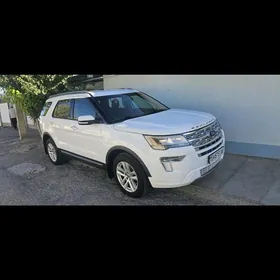 Ford Explorer 2018
