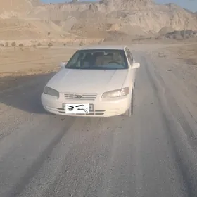 Toyota Camry 1998