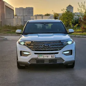 Ford Explorer 2021