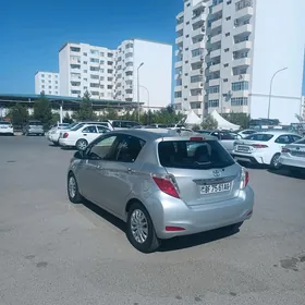 Toyota Yaris 2013