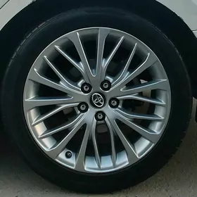 18-23 camry orignal diska stuk