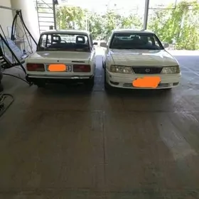 Lada 2107 2000