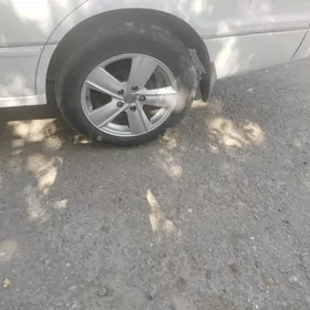 toyota lexus 16 lyk diska