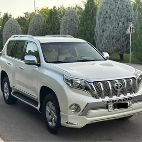 Toyota Land Cruiser Prado 2015