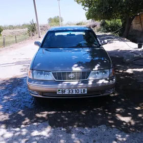 Toyota Avalon 1999