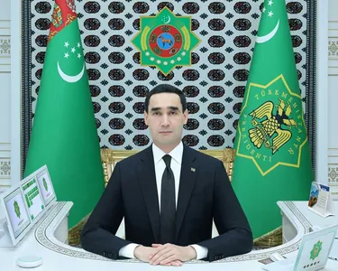Сердар Бердымухамедов в преддверии визита в Китай выступил со статьей в газете «Жэньминь жибао»
