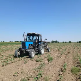 MTZ 82 1989