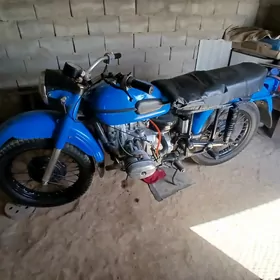 Ural 5557 2001